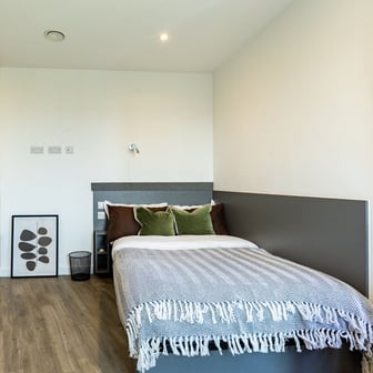Platinum Skyline Studio - Image 7